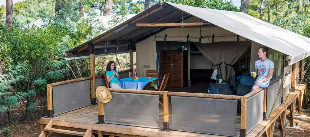 1420x630_QE_hebergement_safari_lodge